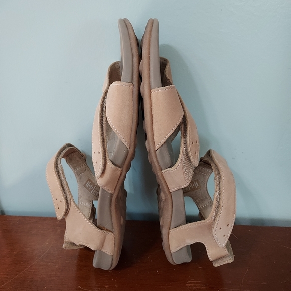 Lands' End Women's Terrain Sandal Khaki  359594 - size - Picture 5 of 8